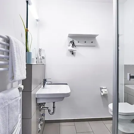 Deichhaeuser Anna Kueste Deichhaeuser Anna Kueste 3-13 * Bensersiel